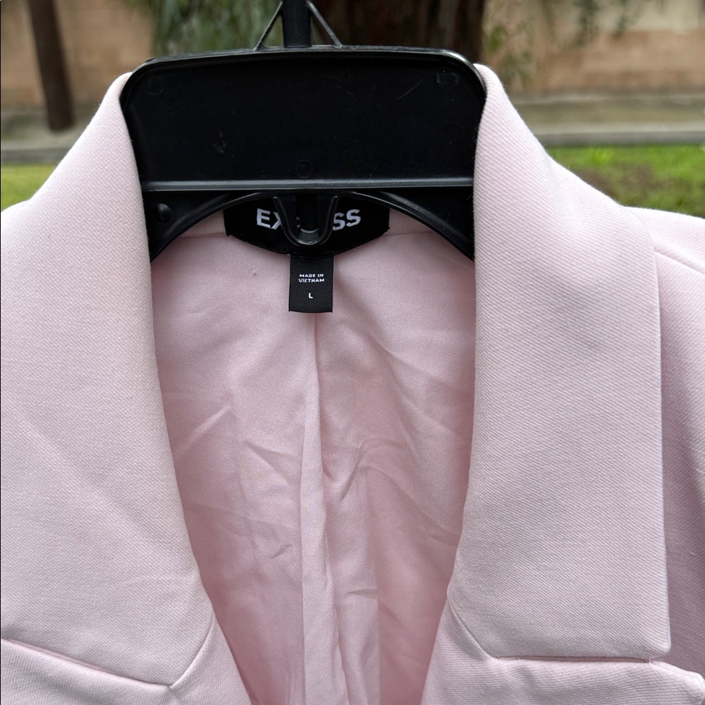 CLEARANCE FINAL DISCOUNT Express Light Pink Women's Blazer - Picture 2 of 9